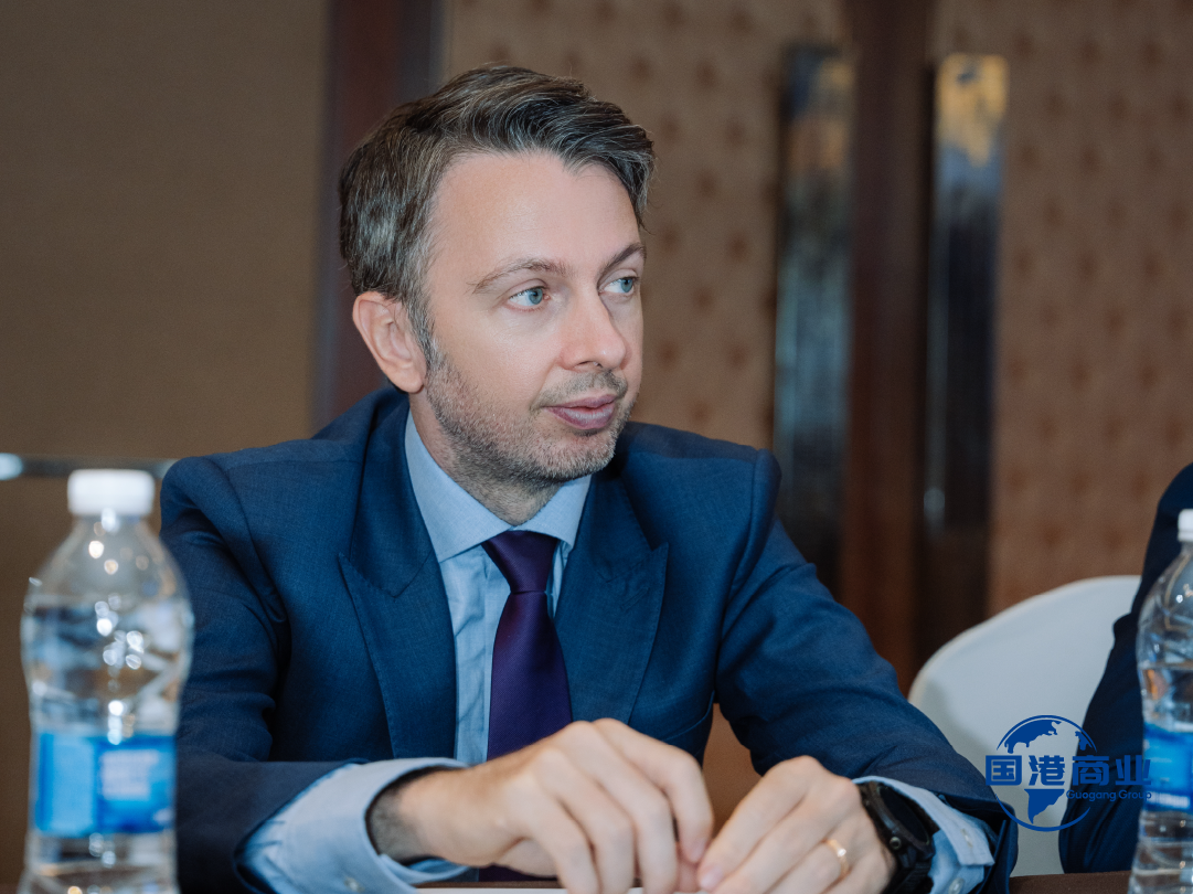 Numerous heavyweight guests gathered together, among them were Ahmed Mostafa, Ambassador of the Arab League to China, and Kenneth Rabale, Ambassador of Lesotho to China, whose distinguished presence graced the event