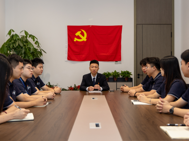 凝心聚势扬新帆党建赋能焕新篇 ——山东国港商业管理有限公司支部党员大会暨第一届支部委员会会议圆满召开