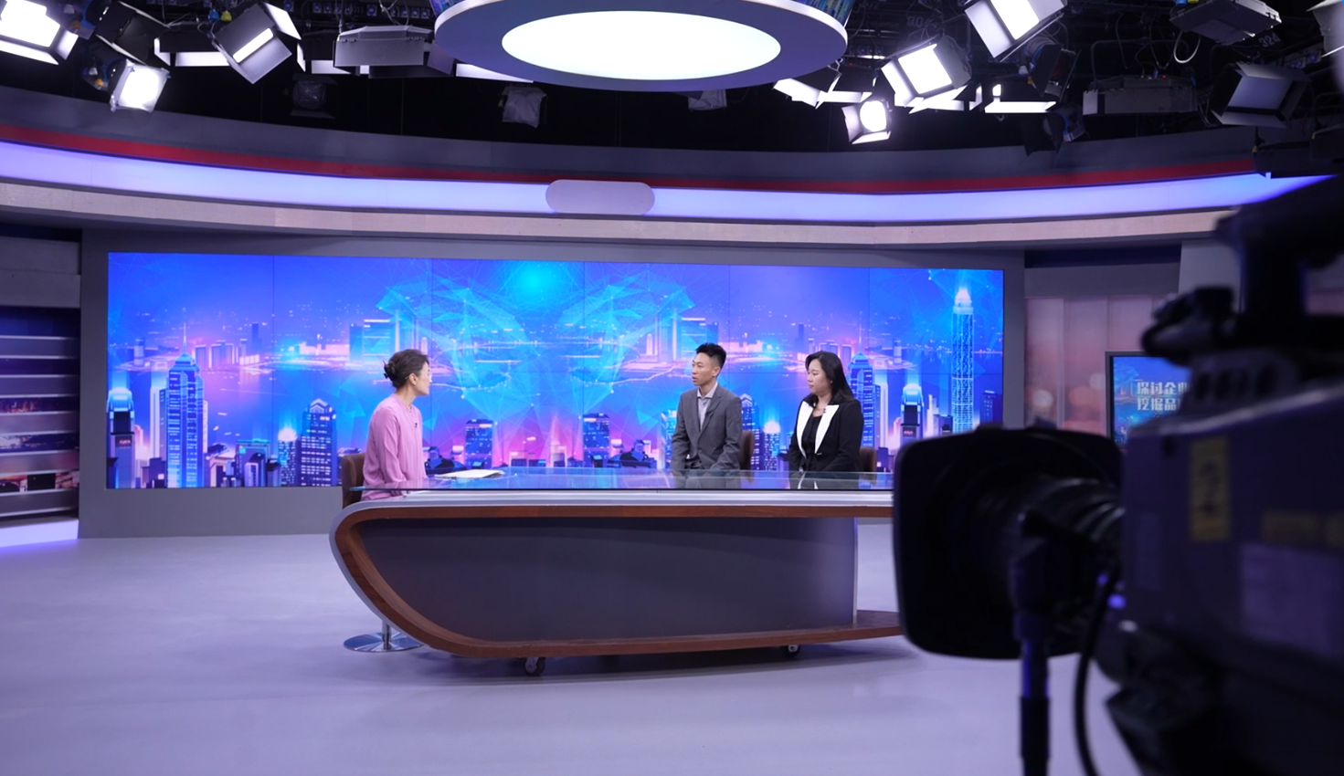 Efficient Services Underpin Growth, Global Reach Opens New Chapter! Shandong Guogang Commercial Group's Zhao Sen and Gao Yuan Invited to CCTV's "Credit China"